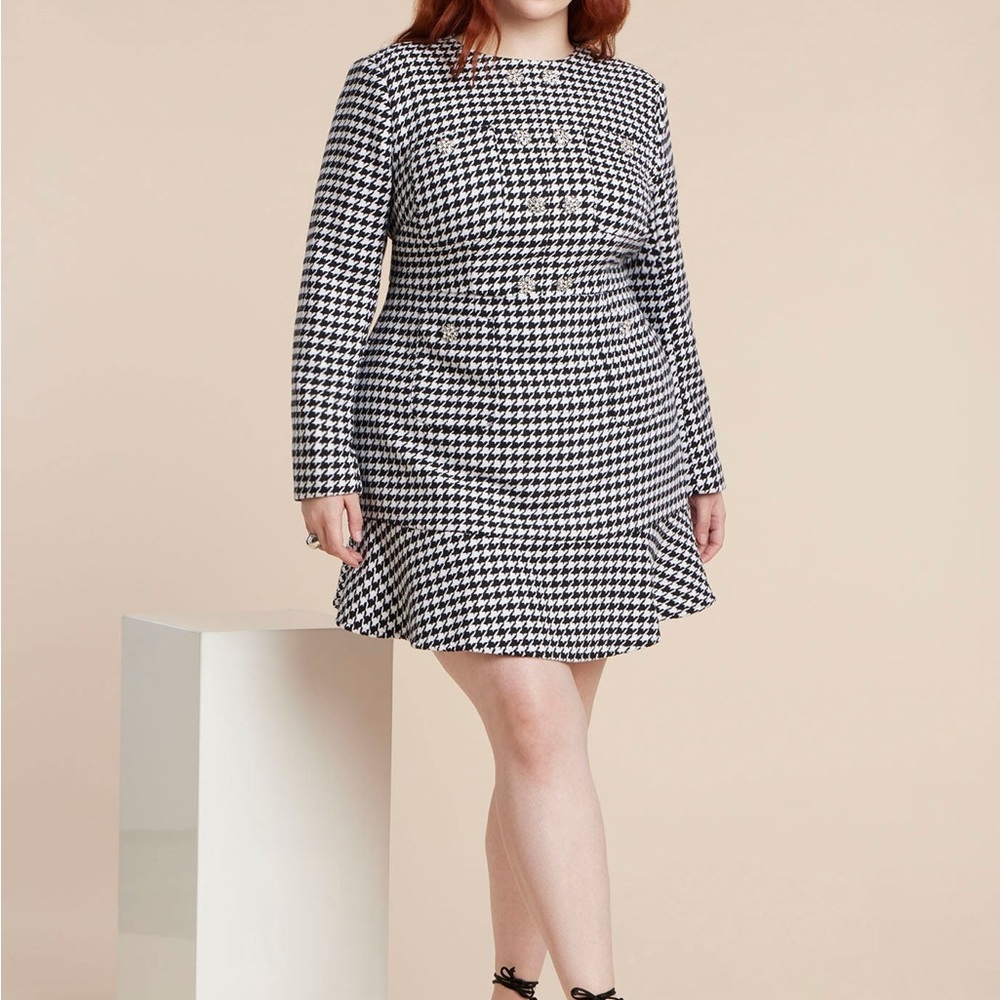 Eloquii Monochrome Houndstooth Long Sleeve Dress